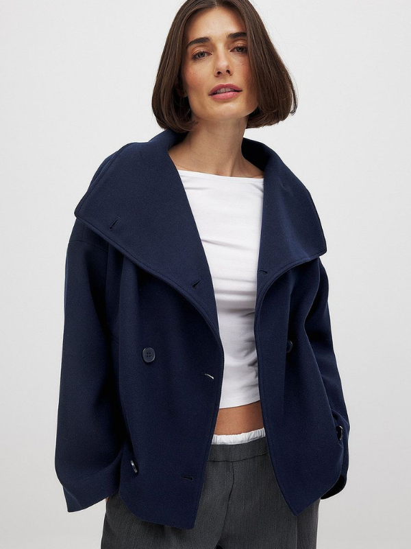 Cappotto Donna con Collo Ampio e Bottoni