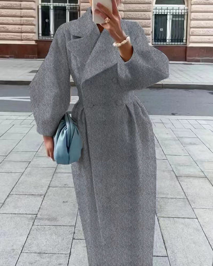 Cappotto lungo con maniche a lanterna e colletto per donna